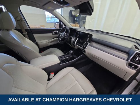 Used 2021 Kia Sorento EX w/ Panoramic Sunroof Package image 37