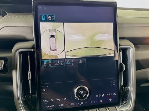 Used 2025 GMC Yukon XL Denali image 55