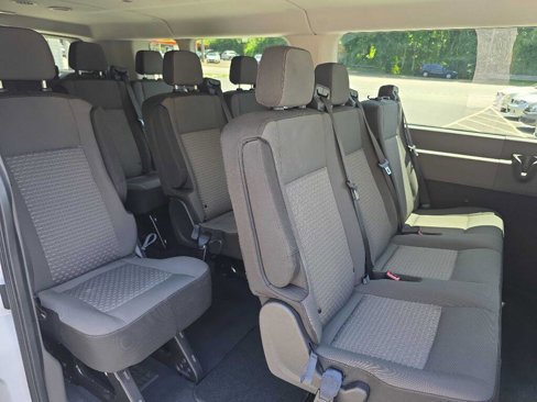 Used 2023 Ford Transit 350 XLT image 21