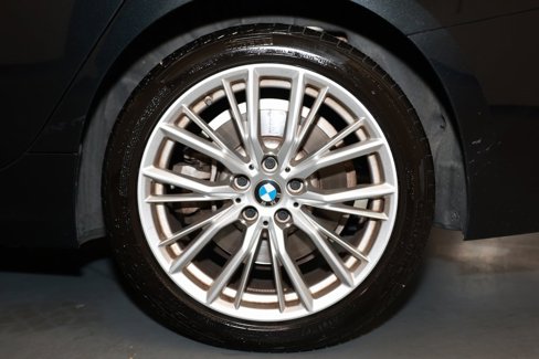 Used 2024 BMW 330i xDrive Sedan image 25