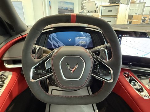 New 2025 Chevrolet Corvette Stingray Preferred Cpe w/ Z51 Performance Package image 27