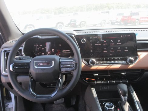 New 2026 GMC Canyon AT4 image 14