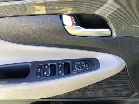 Used 2022 Hyundai Santa Fe SEL image 22