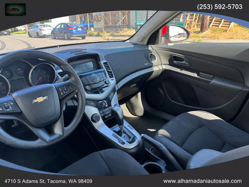Used 2015 Chevrolet Cruze LT image 10