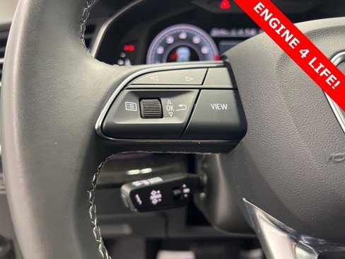 Used 2023 Audi Q8 Prestige image 13