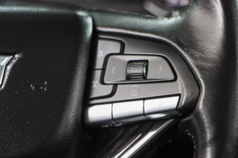 Used 2023 Cadillac XT6 Premium Luxury image 14