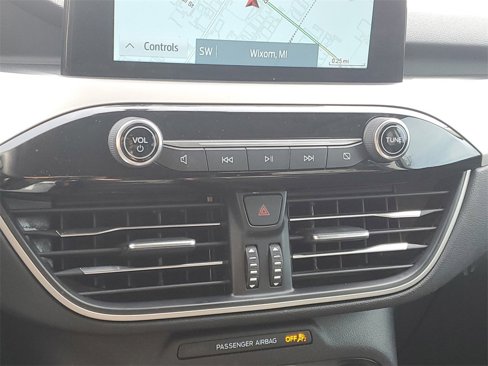 Used 2022 Ford Escape SEL image 25