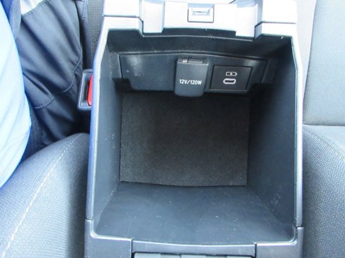 Used 2023 Toyota Corolla LE image 24