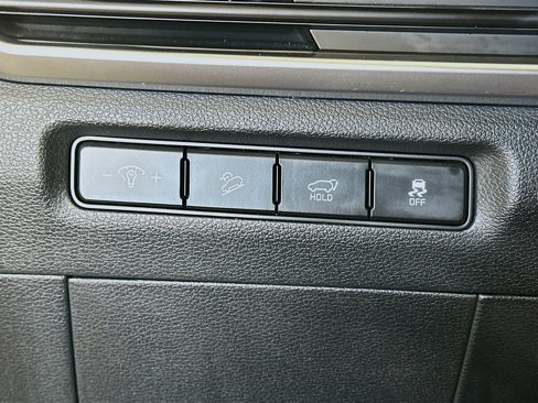 Used 2025 Kia Telluride S image 17