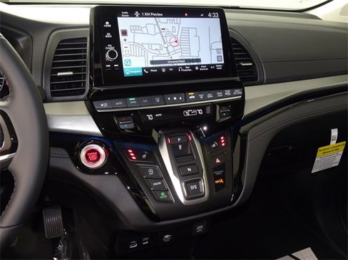 New 2026 Honda Odyssey Touring image 18