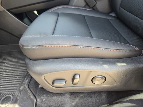 New 2026 Chevrolet Traverse Z71 w/ Driver Confidence Package image 13