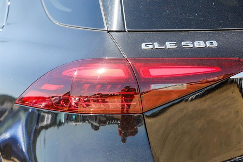 New 2025 Mercedes-Benz GLE 580 4MATIC image 8