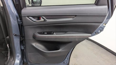 Used 2025 MAZDA CX-5 Carbon Edition image 19