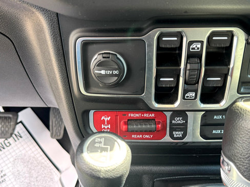 Used 2025 Jeep Wrangler Unlimited Rubicon image 22
