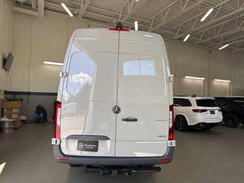 New 2025 Mercedes-Benz Sprinter 2500 image 3