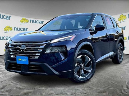 Certified 2025 Nissan Rogue SV image 3