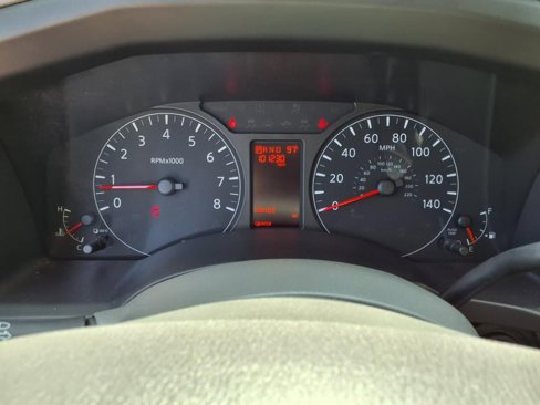 Used 2018 Nissan NV 3500 SL image 26