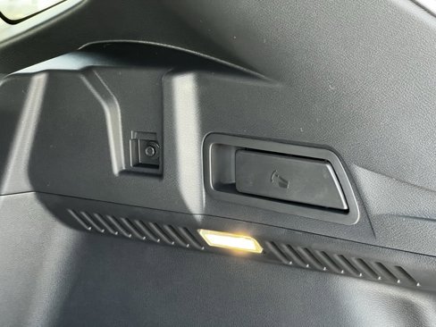 New 2025 Nissan Murano SV image 22