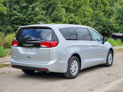New 2026 Chrysler Voyager LX image 13