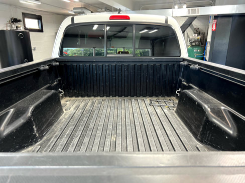Used 2020 Toyota Tacoma SR5 image 15