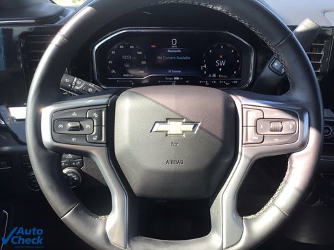 Used 2025 Chevrolet Silverado 2500 LT w/ Convenience Package image 16