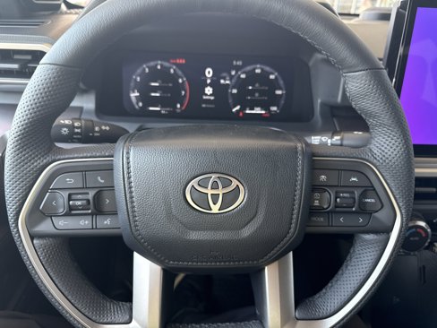 New 2025 Toyota Tacoma TRD Off-Road image 19