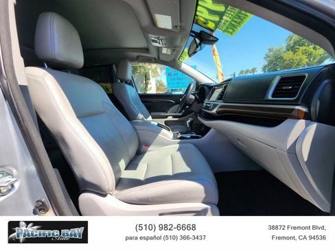 Used 2015 Toyota Highlander Limited Platinum image 23