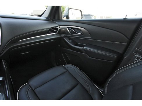 Used 2023 Chevrolet Traverse Premier image 13