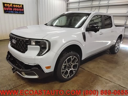 Used 2025 Ford Maverick Lariat w/ 4K Tow Package image 4