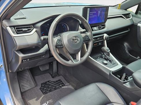 Used 2023 Toyota RAV4 XSE image 10