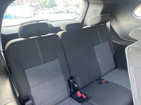 New 2026 GMC Acadia Elevation image 39