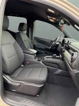Used 2023 Chevrolet Colorado Trail Boss w/ LPO, Dark Essentials Package image 17
