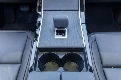 New 2026 Land Rover Range Rover Velar S image 19