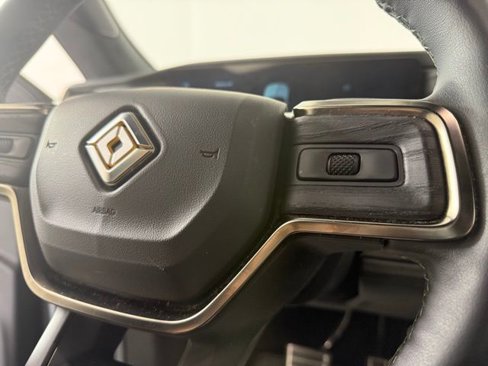Used 2024 Rivian R1S Adventure image 18