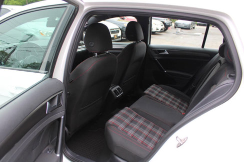 Used 2018 Volkswagen GTI S image 25