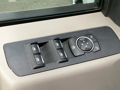 Used 2018 Ford F350 XL w/ Power Equipment Group image 26