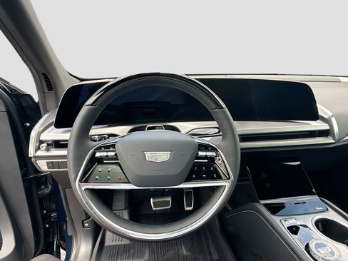 New 2026 Cadillac Vistiq Luxury image 11