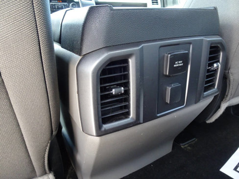 Used 2015 Ford F150 XLT w/ Equipment Group 302A Luxury image 22