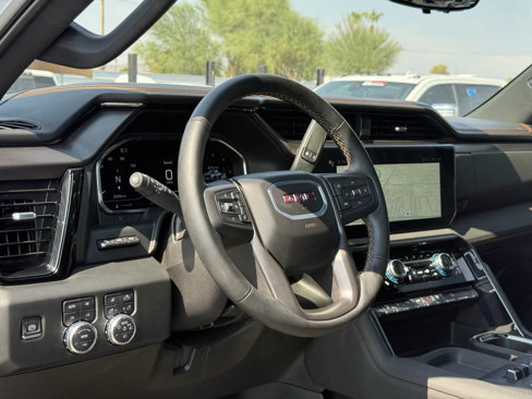 Used 2025 GMC Sierra 2500 AT4 w/ AT4 Premium Plus Package image 16