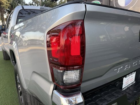 Used 2022 Toyota Tacoma SR5 image 11