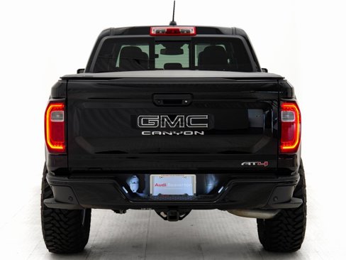 Used 2024 GMC Canyon AT4 w/ AT4 Premium Package image 32