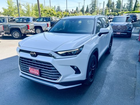 New 2025 Toyota Grand Highlander AWD Hybrid image 4