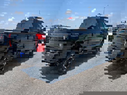 New 2026 Ford F250 Platinum image 3