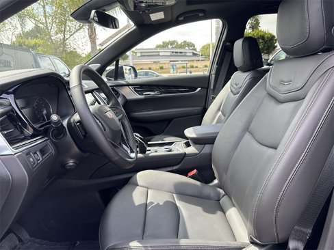 New 2025 Cadillac XT6 Premium Luxury image 32