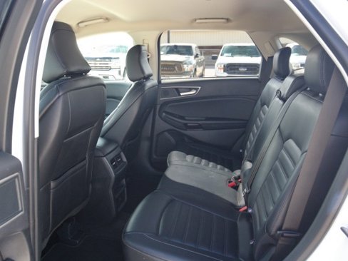 Used 2024 Ford Edge SEL image 30