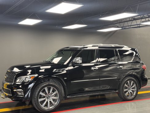 Used 2017 INFINITI QX80 Signature Edition image 1