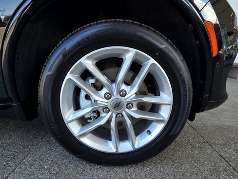 Certified 2024 Dodge Durango GT image 34