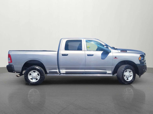Used 2023 RAM 3500 Tradesman image 3