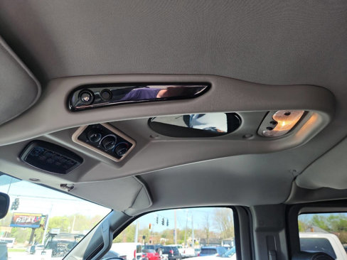 Used 2019 Chevrolet Express 2500 Extended w/ Enhanced Convenience Package image 22