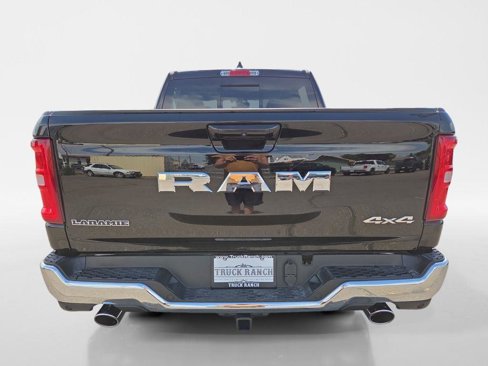 Used 2025 RAM 1500 Laramie image 10